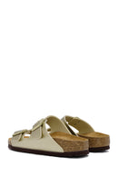 Birkenstock Kadın Altın Arizona Bf Çift Tokalı Terlik | Derimod Birkenstock Kadın Altın Arizona Bf Çift Tokalı Terlik | Derimod