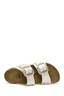 Birkenstock Kadın Beyaz Arizona Big Buckle Bf Graceful Çift Bantlı Metalik Terlik | Derimod Birkenstock Kadın Beyaz Arizona Big Buckle Bf Graceful Çift Bantlı Metalik Terlik | Derimod