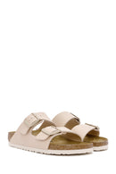 Birkenstock Kadın Bej Arizona Bf Çift Tokalı Terlik | Derimod Birkenstock Kadın Bej Arizona Bf Çift Tokalı Terlik | Derimod
