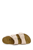 Birkenstock Kadın Bej Arizona Bf Çift Tokalı Terlik | Derimod Birkenstock Kadın Bej Arizona Bf Çift Tokalı Terlik | Derimod