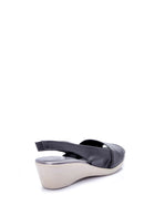 WOMEN'S WED-HEEL SANDALS | Derimod WOMEN'S WED-HEEL SANDALS | Derimod