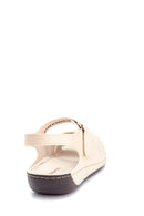 Kadın Dolgu Topuk Casual Sandalet | Derimod Kadın Dolgu Topuk Casual Sandalet | Derimod