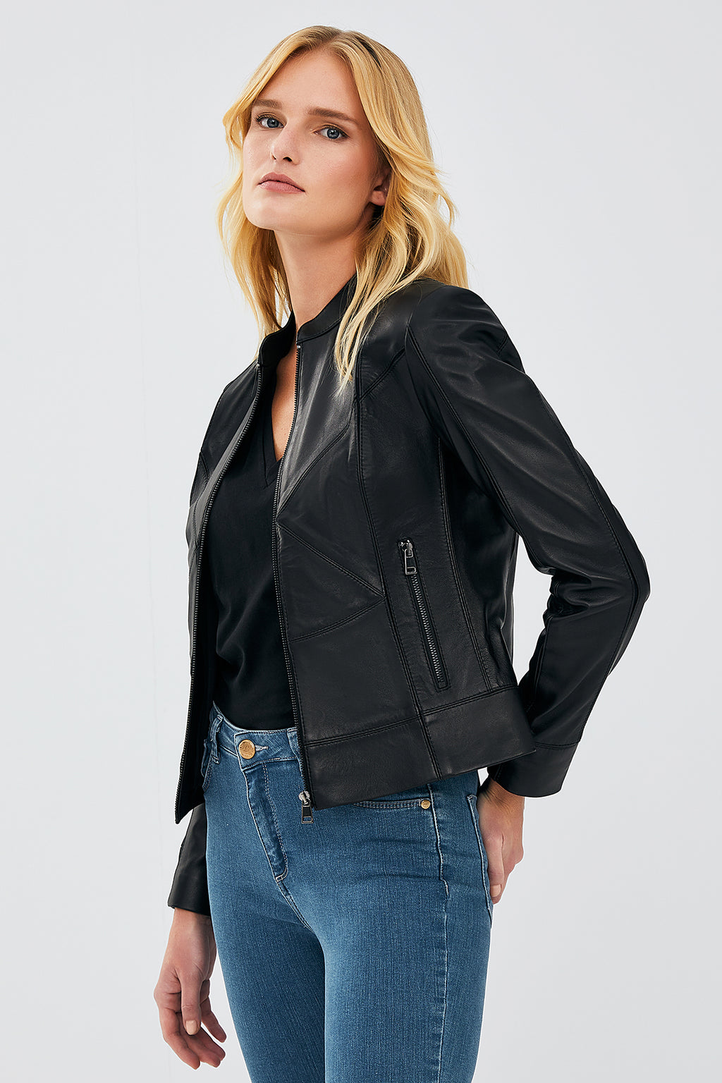 Tiffany Kadın Siyah Slim-Fit Kısa Deri Ceket