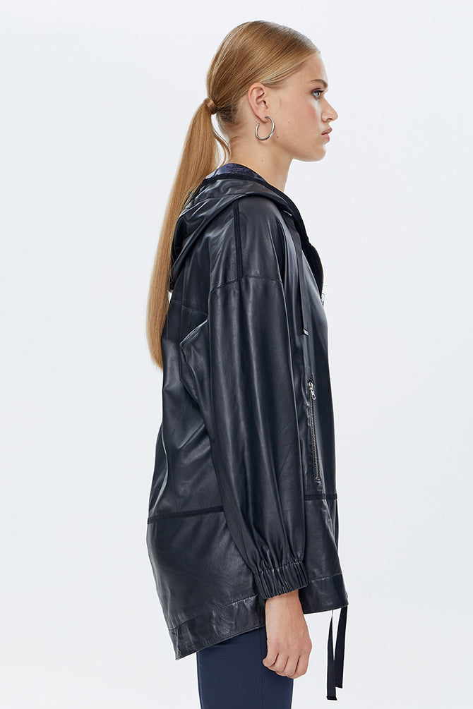 Valeria Kadın Siyah Kapüşonlu Deri Mont