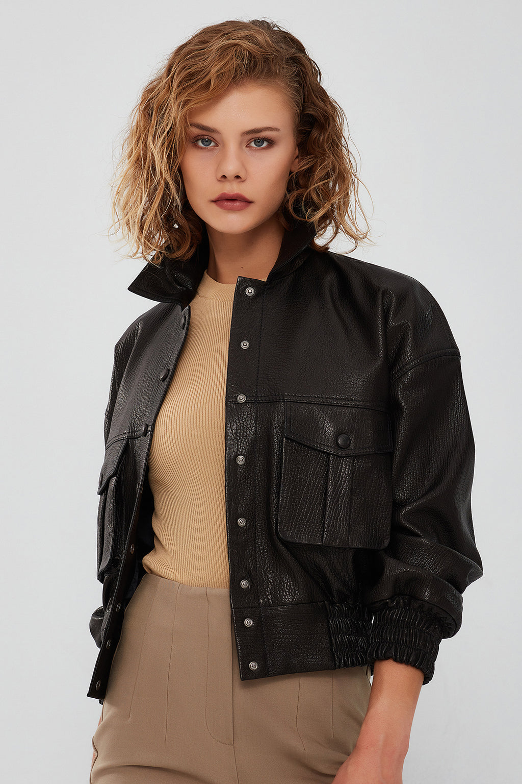 Chloe Kadın Siyah Oversize Deri Ceket