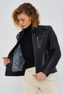 Lilian Women's Black Regular Short Leather Jacket | Derimod Lilian Women's Black Regular Short Leather Jacket | Derimod