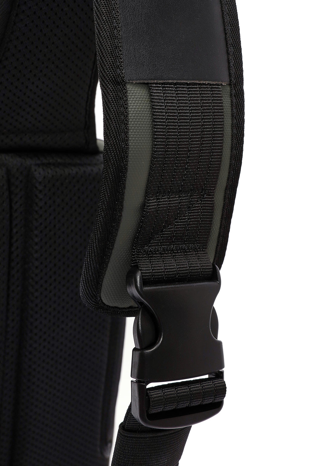 D-Pack Erkek Yeşil Uzun Askılı Omuz Çantası