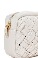 Women's Cream Long Chain Strap Knitted Crossbody Bag | Derimod Women's Cream Long Chain Strap Knitted Crossbody Bag | Derimod