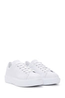 Kadın Beyaz Bağcıklı Kalın Tabanlı Deri Sneaker | Derimod Kadın Beyaz Bağcıklı Kalın Tabanlı Deri Sneaker | Derimod