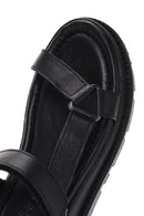 Kadın Siyah Bilekten Bantlı Deri Comfort Sandalet | Derimod Kadın Siyah Bilekten Bantlı Deri Comfort Sandalet | Derimod