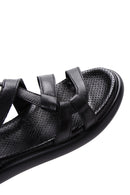Kadın Siyah Bilekten Bantlı Deri Comfort Sandalet | Derimod Kadın Siyah Bilekten Bantlı Deri Comfort Sandalet | Derimod