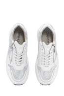 Kadın Beyaz Dolgu Topuklu Bağcıklı Deri Sneaker | Derimod Kadın Beyaz Dolgu Topuklu Bağcıklı Deri Sneaker | Derimod