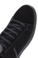 Erkek Siyah Bağcıklı Süet Deri Sneaker | Derimod Erkek Siyah Bağcıklı Süet Deri Sneaker | Derimod