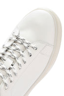 Erkek Beyaz Kalın Tabanlı Bağcıklı Deri Sneaker | Derimod Erkek Beyaz Kalın Tabanlı Bağcıklı Deri Sneaker | Derimod