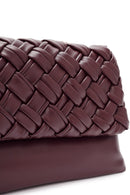 Women's Burgundy Long Chain Strap Braided Crossbody Bag | Derimod Women's Burgundy Long Chain Strap Braided Crossbody Bag | Derimod