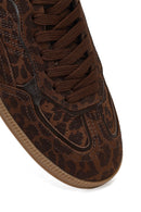 Kadın Kahverengi Bağcıklı Leopar Desenli Süet Deri Sneaker | Derimod Kadın Kahverengi Bağcıklı Leopar Desenli Süet Deri Sneaker | Derimod