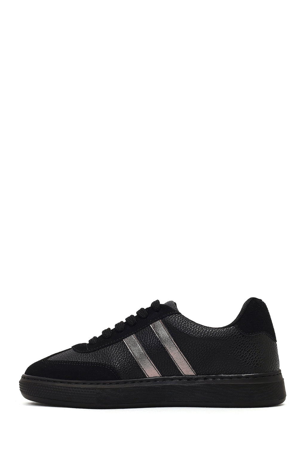 Kadın Siyah Bağcıklı Kalın Tabanlı Sneaker