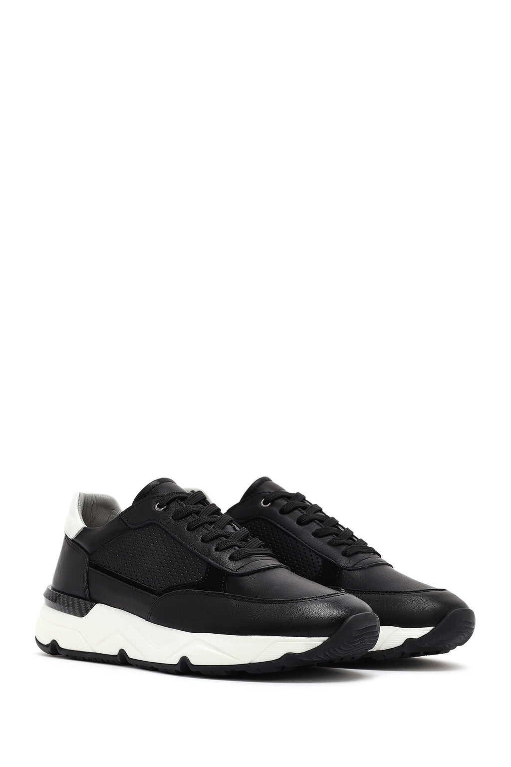 Erkek Siyah Bağcıklı Kalın Tabanlı Deri Sneaker