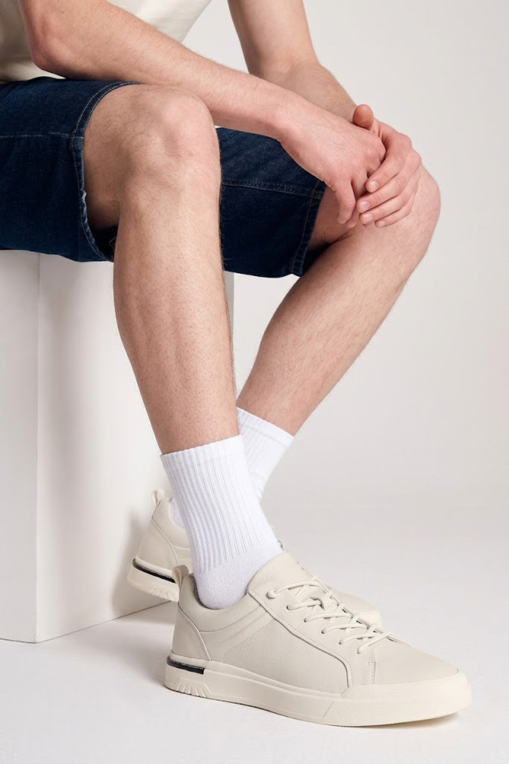Erkek Beyaz Bağcıklı Deri Sneaker