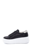 Kadın Siyah Deri Kalın Tabanlı Sneaker | Derimod Kadın Siyah Deri Kalın Tabanlı Sneaker | Derimod