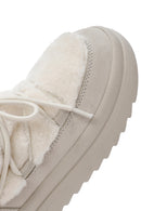 Women's White Fur Detailed Leather Boots | Derimod Women's White Fur Detailed Leather Boots | Derimod