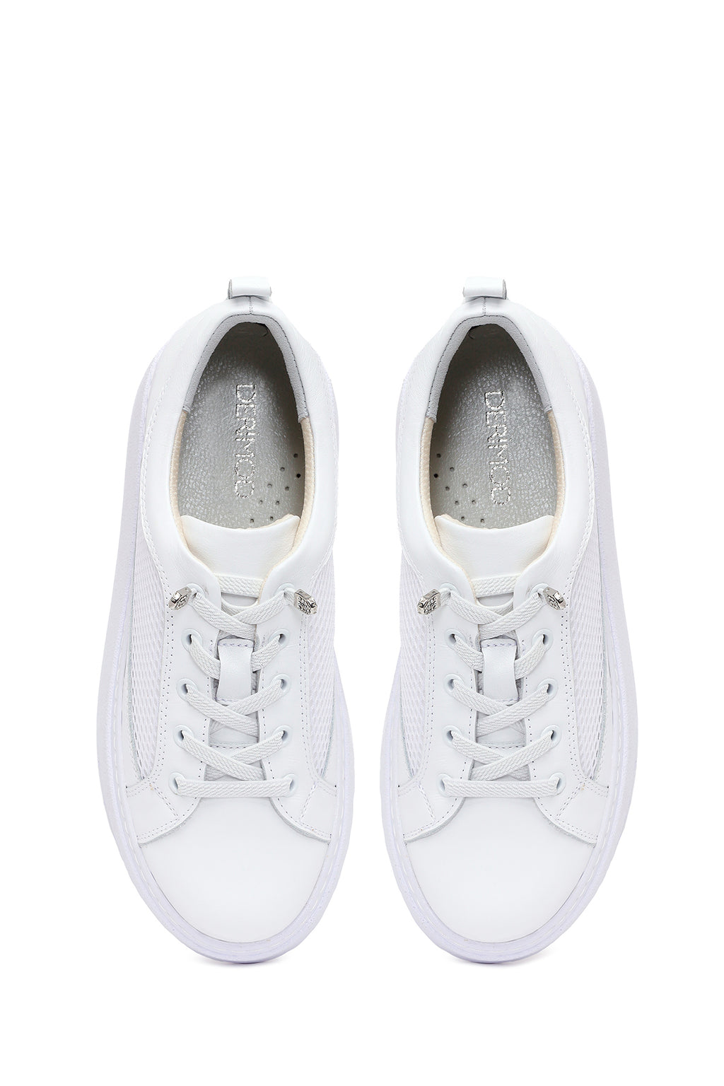 Kadın Beyaz Bağcıklı Kalın Tabanlı Deri Sneaker