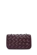 Women's Burgundy Long Strap Crossbody Bag | Derimod Women's Burgundy Long Strap Crossbody Bag | Derimod