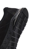 Erkek Siyah Bağcıklı Nubuk Deri Comfort Sneaker | Derimod Erkek Siyah Bağcıklı Nubuk Deri Comfort Sneaker | Derimod