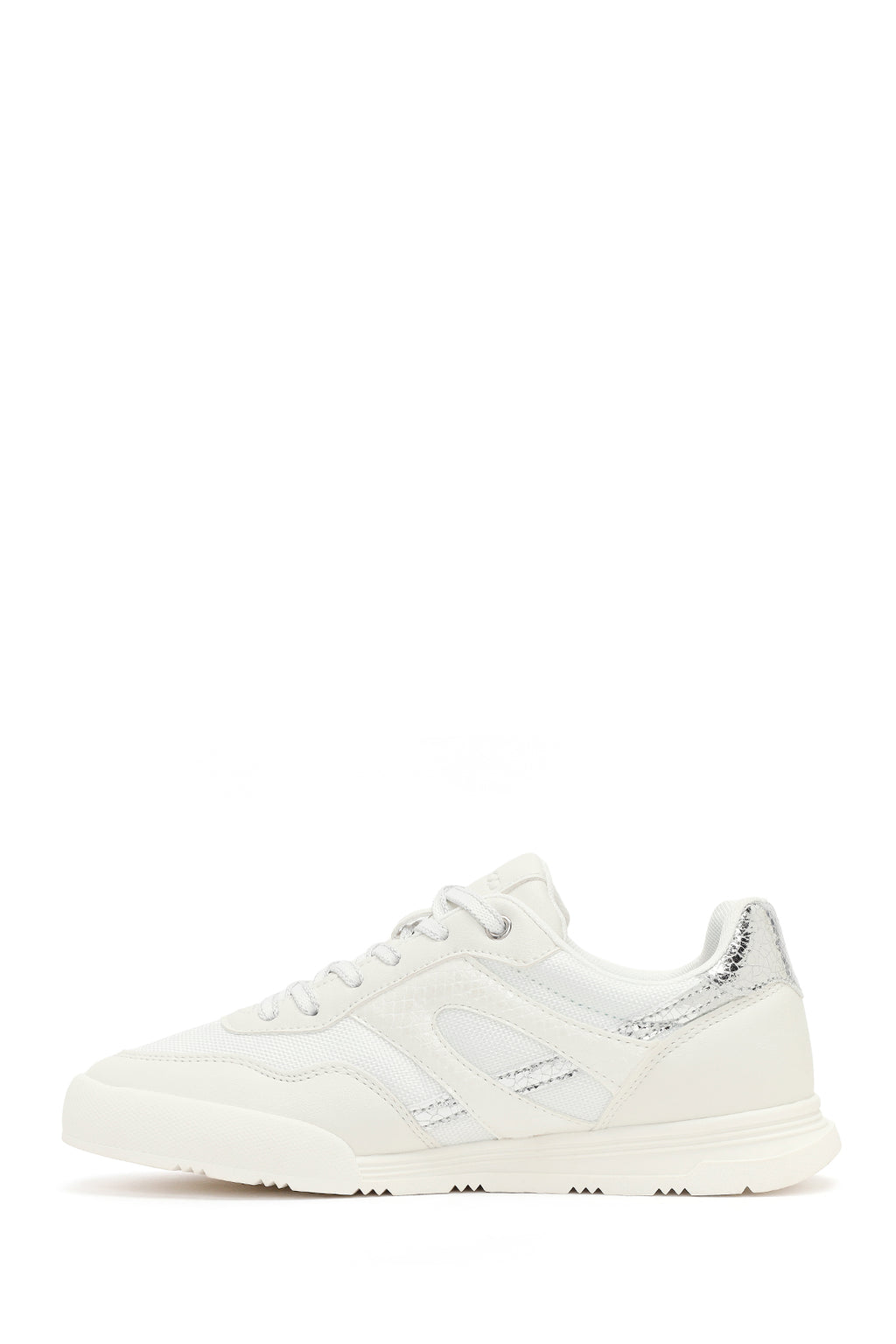 Kadın Beyaz Bağcıklı Sneaker