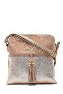 Women's Tassel Detailed Crossbody Bag | Derimod Women's Tassel Detailed Crossbody Bag | Derimod