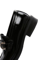 Kadın Siyah Zincir Detaylı Deri Maskülen Loafer | Derimod Kadın Siyah Zincir Detaylı Deri Maskülen Loafer | Derimod