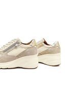 Kadın Bej Bağcıklı Fermuar Detaylı Dolgu Topuklu Deri Sneaker | Derimod Kadın Bej Bağcıklı Fermuar Detaylı Dolgu Topuklu Deri Sneaker | Derimod