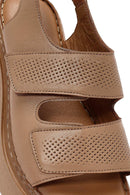 Kadın Camel Bantlı Kalın Tabanlı Deri Comfort Sandalet | Derimod Kadın Camel Bantlı Kalın Tabanlı Deri Comfort Sandalet | Derimod