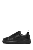 Erkek Siyah Bağcıklı Kalın Tabanlı Deri Sneaker | Derimod Erkek Siyah Bağcıklı Kalın Tabanlı Deri Sneaker | Derimod