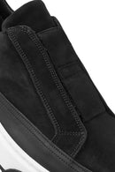 Erkek Siyah Bağcıklı Kalın Tabanlı Süet Deri Sneaker | Derimod Erkek Siyah Bağcıklı Kalın Tabanlı Süet Deri Sneaker | Derimod