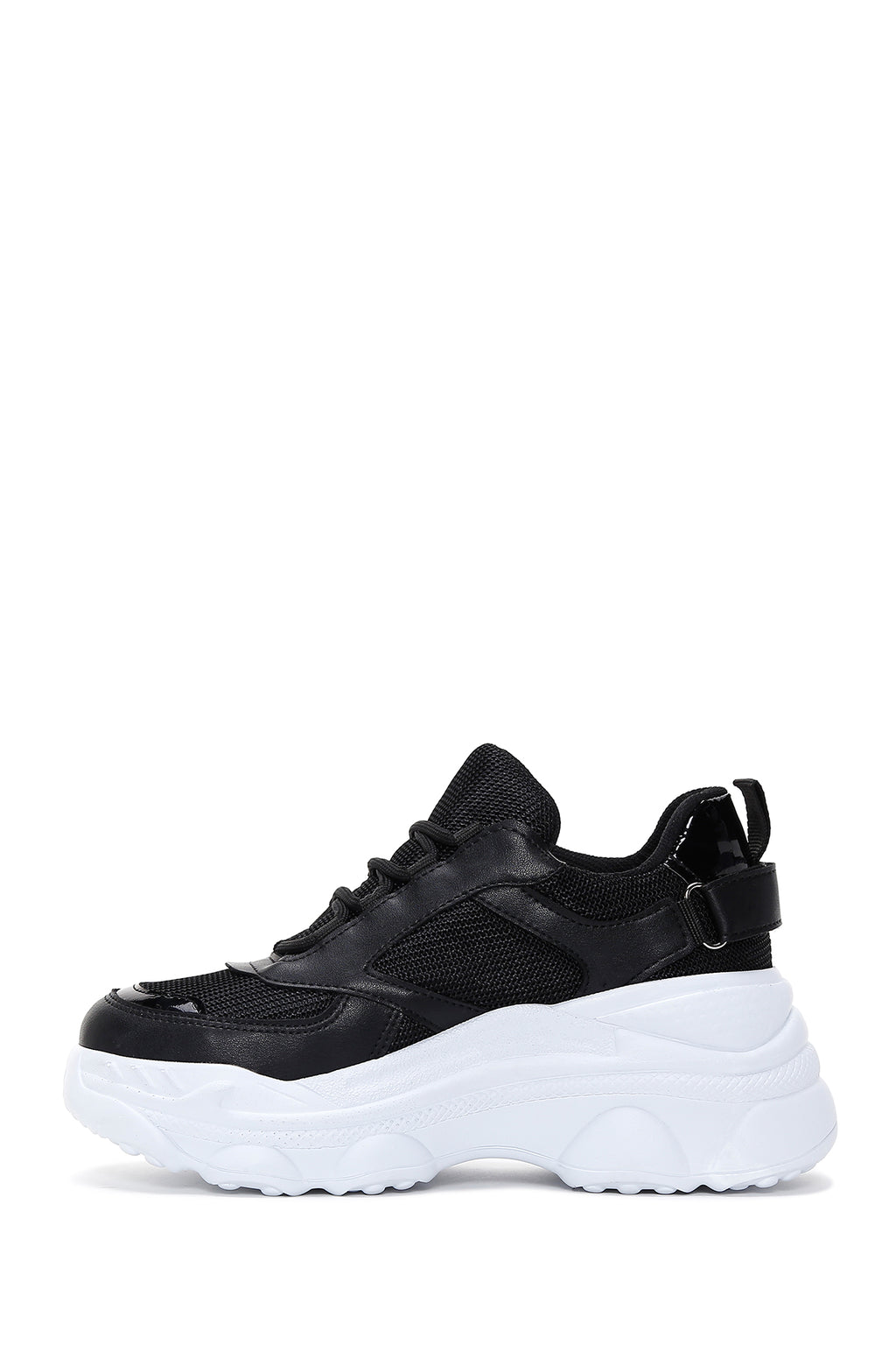 Kadın Siyah Bağcıklı Kalın Tabanlı Sneaker