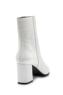 Kadın Rugan Deri Topuklu Bot | Derimod Kadın Rugan Deri Topuklu Bot | Derimod