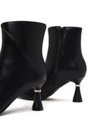 Women's Black Zippered Stone Detailed Heeled Boot | Derimod Women's Black Zippered Stone Detailed Heeled Boot | Derimod