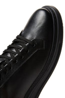 Erkek Siyah Deri Kalın Tabanlı Sneaker | Derimod Erkek Siyah Deri Kalın Tabanlı Sneaker | Derimod