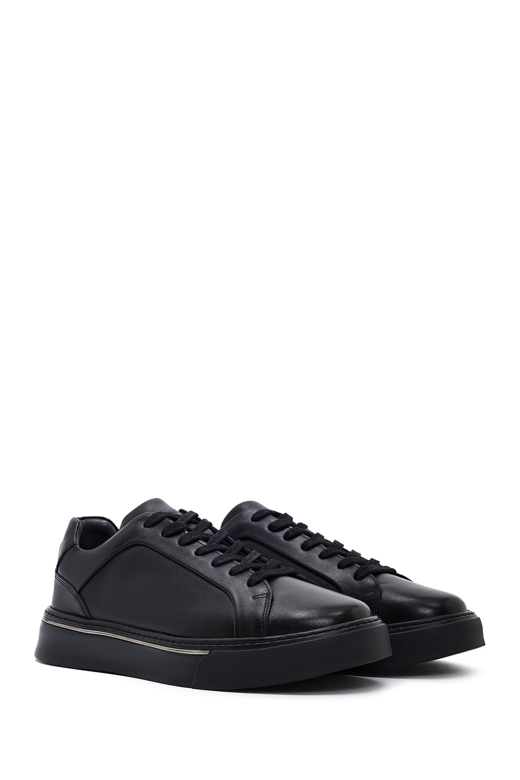 Erkek Siyah Bağcıklı Kalın Tabanlı Deri Sneaker