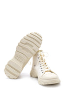 Kadın Beyaz Bağcıklı Bot | Derimod Kadın Beyaz Bağcıklı Bot | Derimod