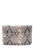 Women's Snakeskin Patterned Clutch Bag | Derimod Women's Snakeskin Patterned Clutch Bag | Derimod