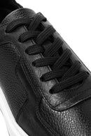 Erkek Siyah Bağcıklı Kalın Tabanlı Deri Sneaker | Derimod Erkek Siyah Bağcıklı Kalın Tabanlı Deri Sneaker | Derimod