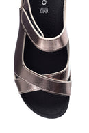 Kadın Gold Comfort Sandalet | Derimod Kadın Gold Comfort Sandalet | Derimod