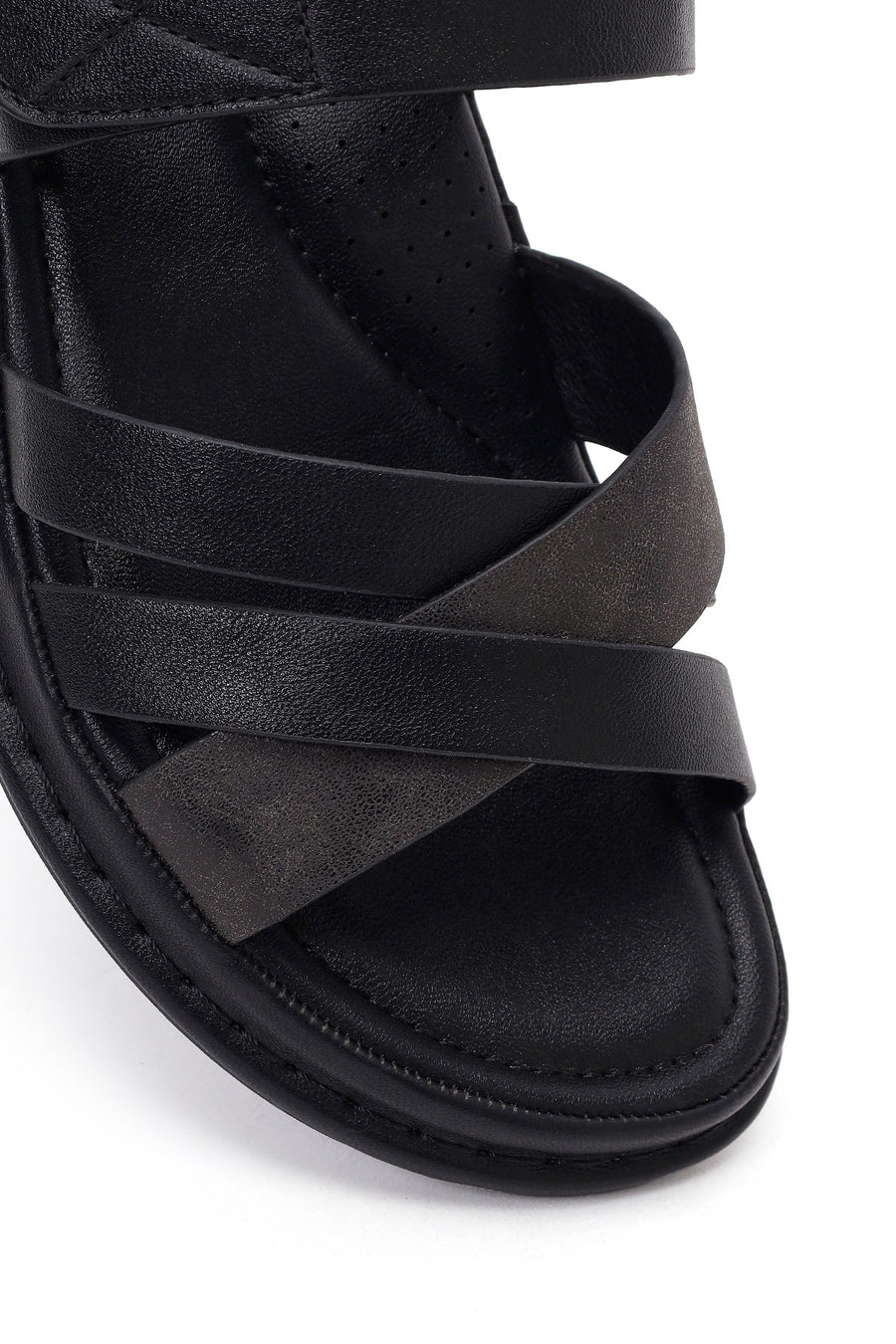 Kadın Siyah Bantlı Kalın Tabanlı Comfort Sandalet