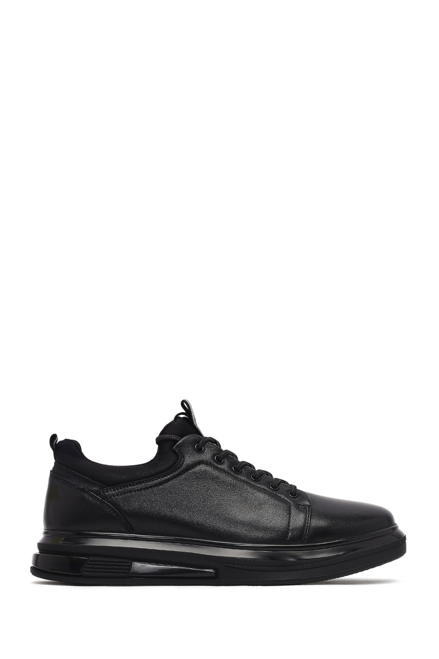Erkek Siyah Bağcıklı Deri Sneaker WM680009DV | Derimod