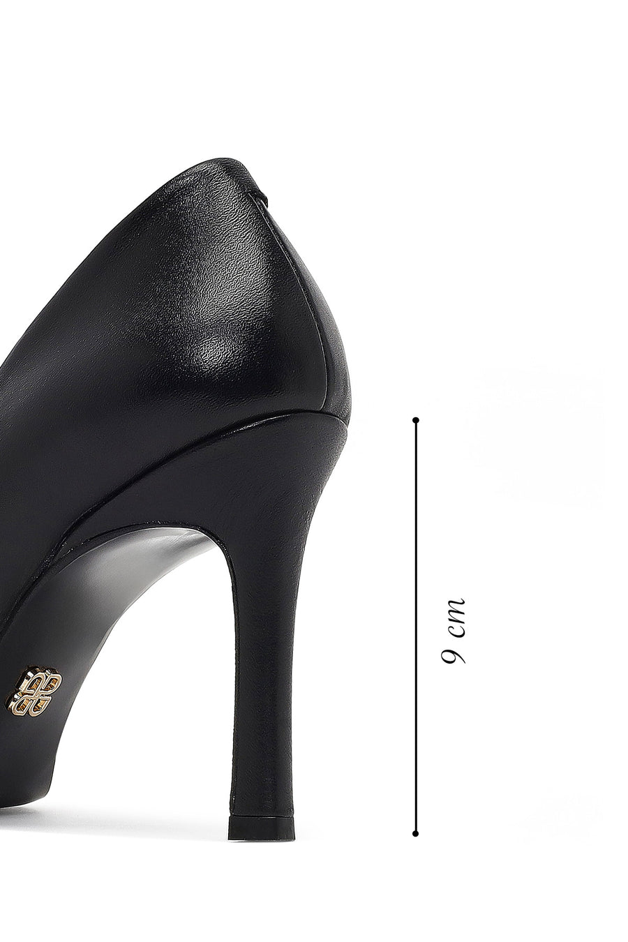Woman Black Thin-Heeled Leather Stiletto