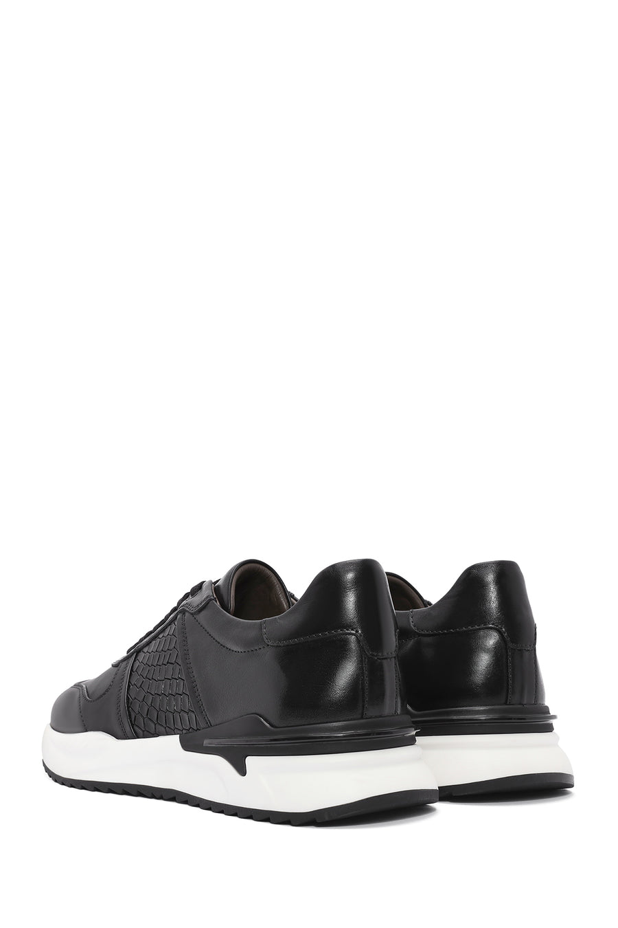 Men's Black Lace-Up Leather Casual Sneaker