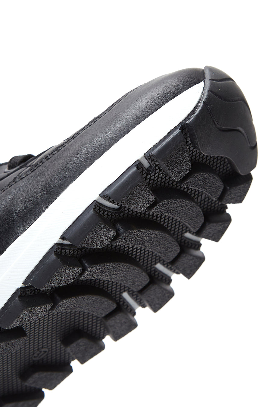 Women's Black Lace-Up Quilted Patterned Leather Sneakers