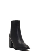 Woman Black Zip Closure Thick-Heeled Leather Boots | Derimod